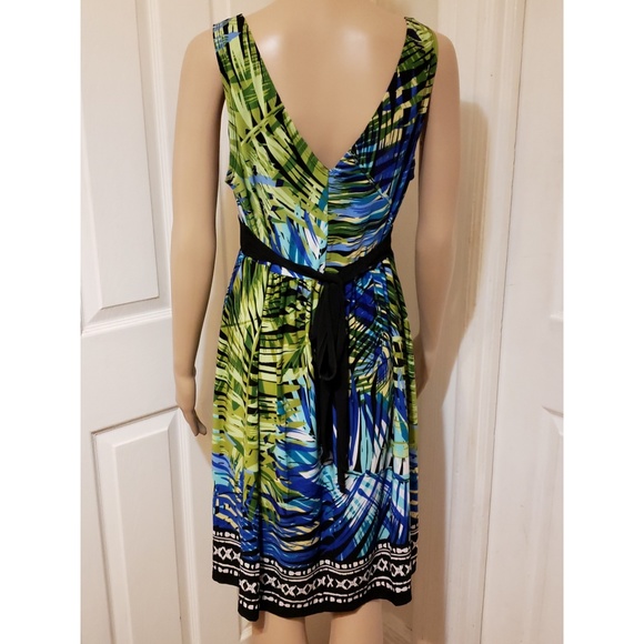NWT| Connected Petite {TROPICAL PRINT DRESS} 14P - Picture 6 of 9
